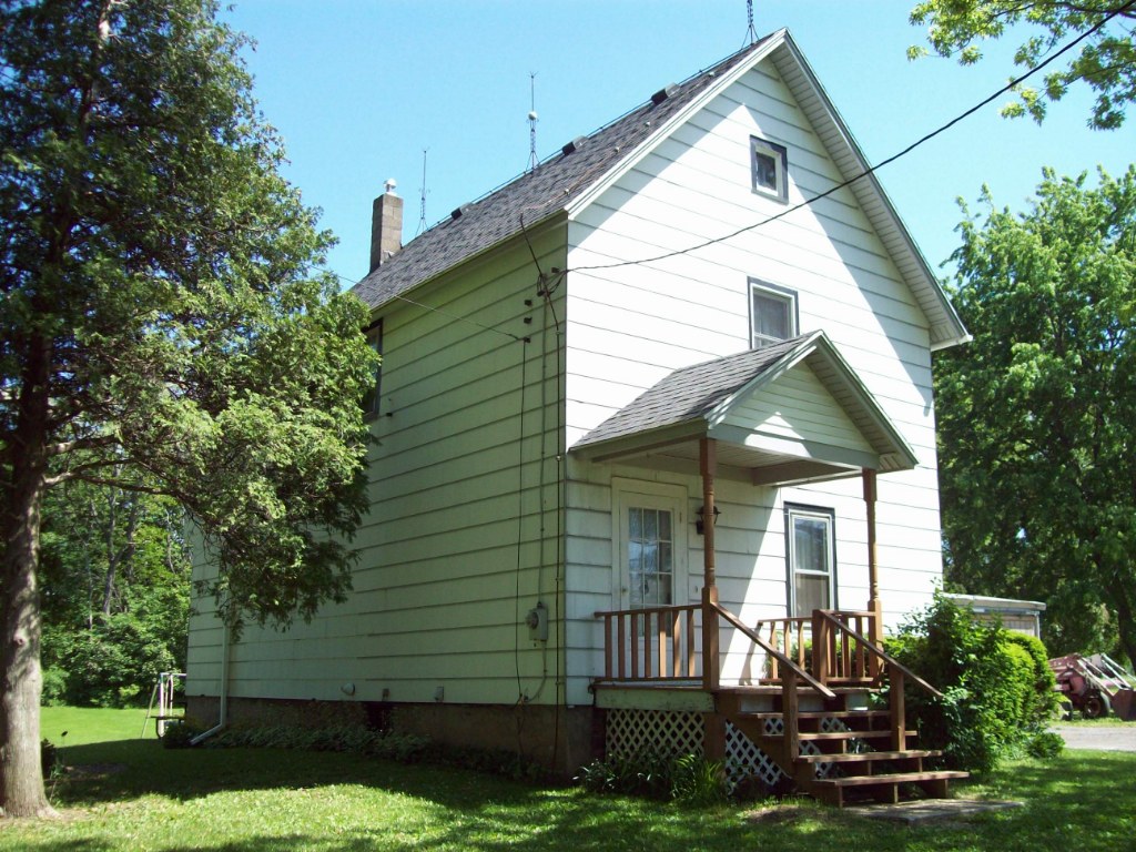 Hilton Real Estate & Contents Auction